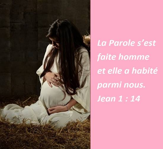 Une image contenant fille, texte, Visage humain, habits

Description g�n�r�e automatiquement